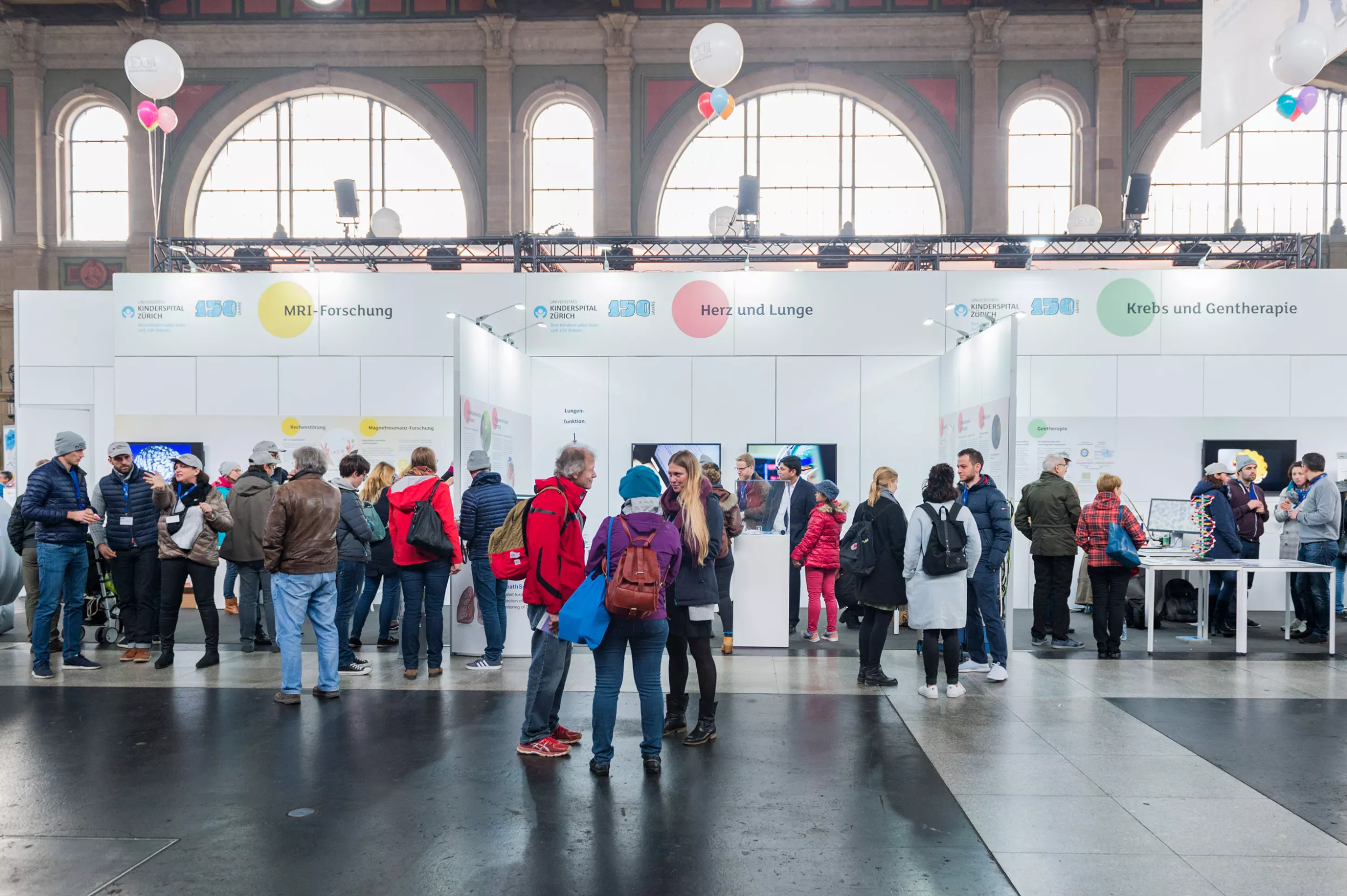 Ausstellung der Forschung am HB Zürich 