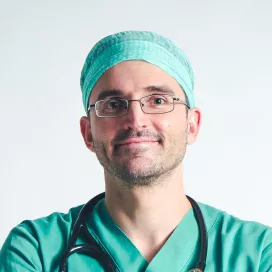 Ein Portrait von dem Arzt Mario Imhof
